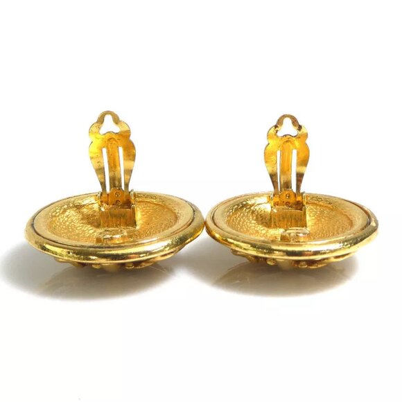 CHANEL Vintage CC Logo Clip on Earrings Gold/Silver Metal - e - Picture 5 of 9